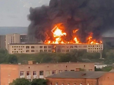 В Киеве "масштабный пожар", в Харькове горит ТЭЦ