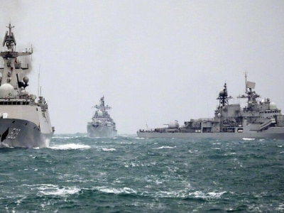 Морской бой: китайцы обломали леера в Южно-Китайском море