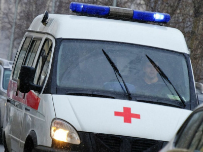 Семья погибла при падении авто с парковки в Краснодаре