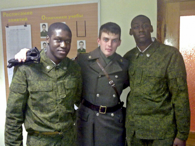 Темнокожий российский офицер рассказал о реакции на него в зоне СВО